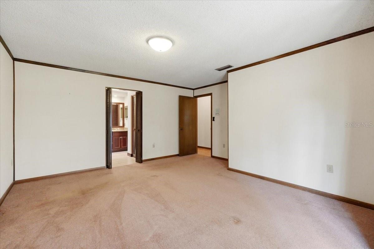 W F HALLAM & COS FARMING & TRUCKING LANDS - Residential