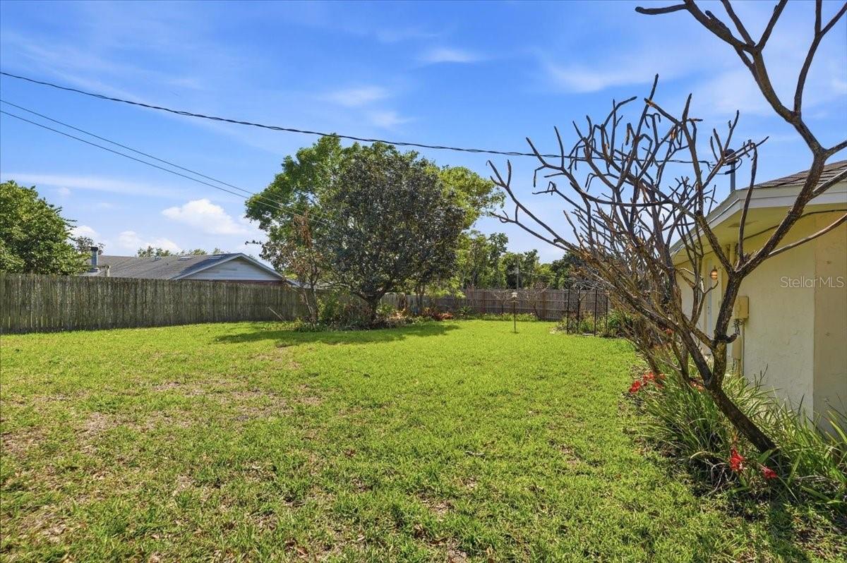 W F HALLAM & COS FARMING & TRUCKING LANDS - Residential