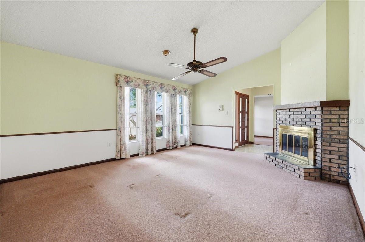 W F HALLAM & COS FARMING & TRUCKING LANDS - Residential