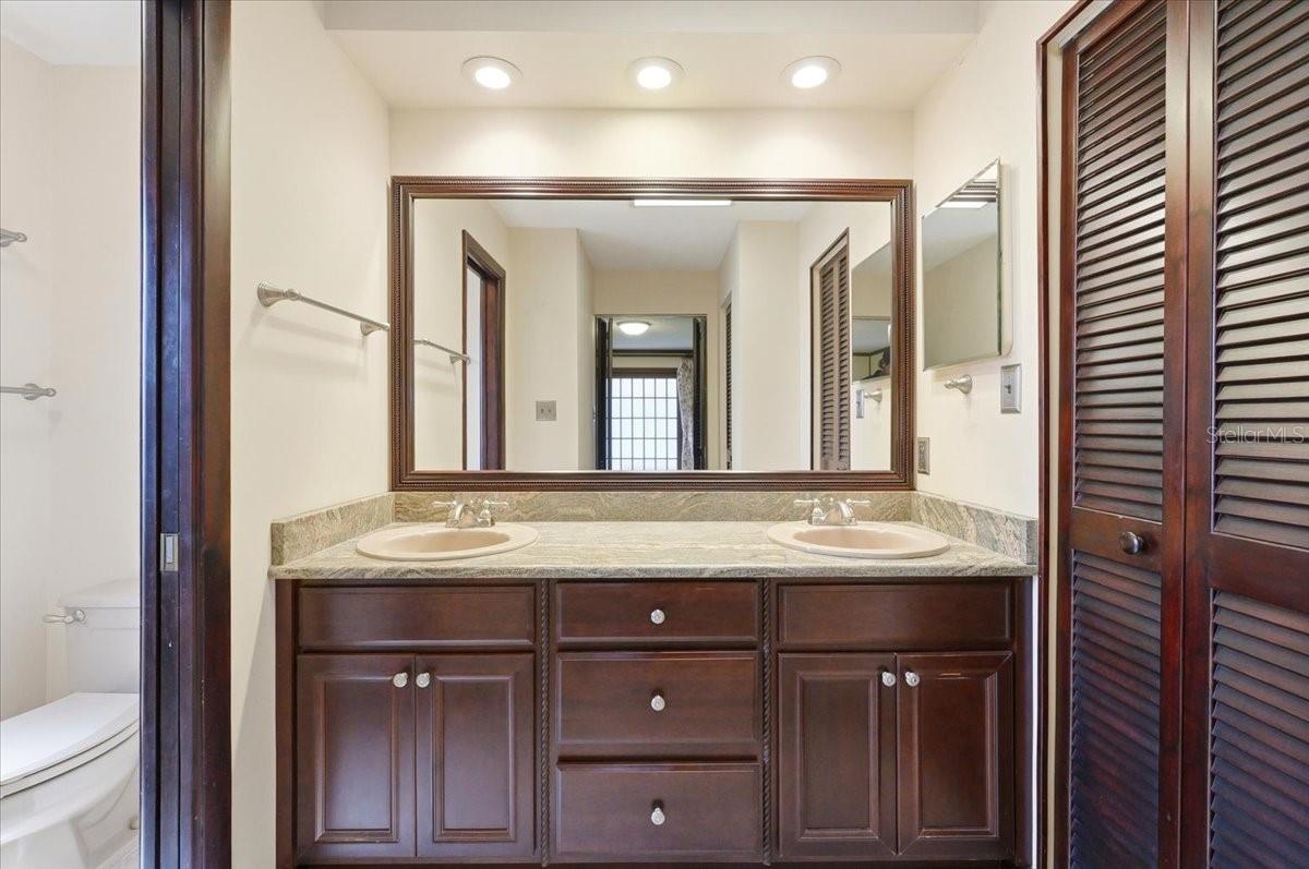 W F HALLAM & COS FARMING & TRUCKING LANDS - Residential