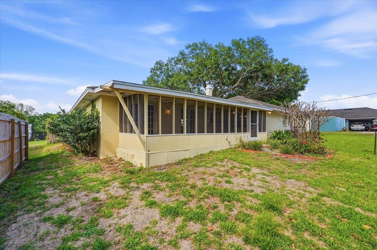 W F HALLAM & COS FARMING & TRUCKING LANDS - Residential