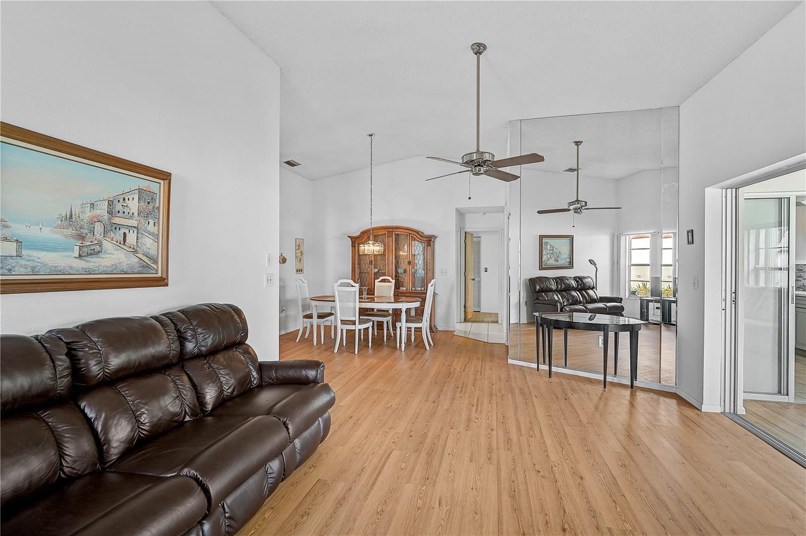 652 LINDEN DRIVE