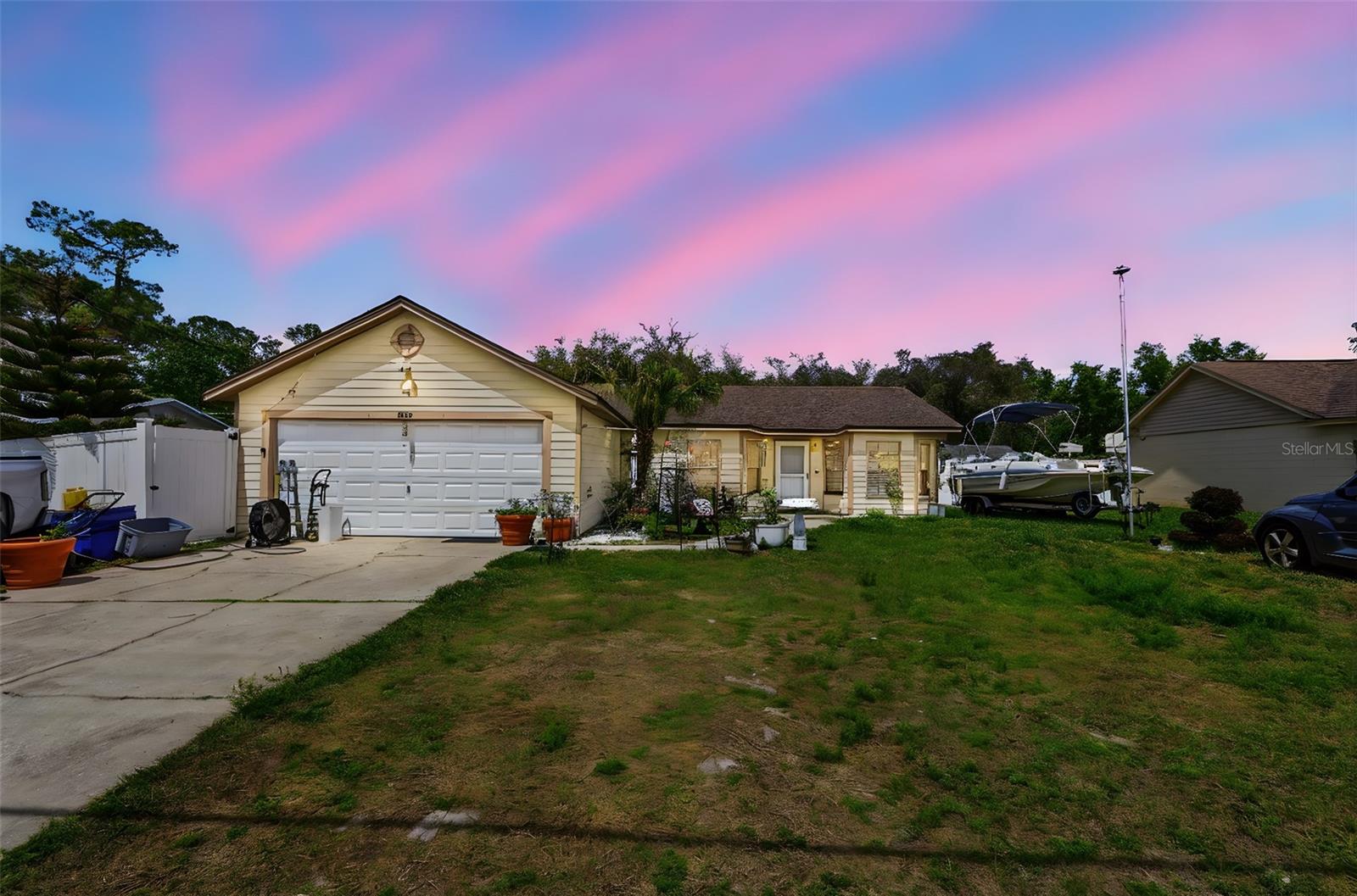 DELTONA LAKES UNIT 07 - Residential