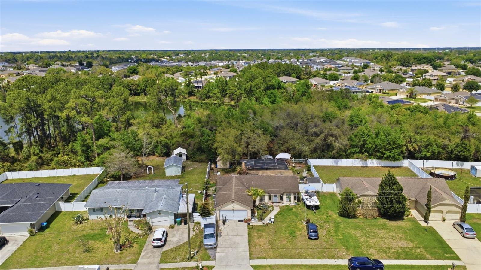 DELTONA LAKES UNIT 07 - Residential