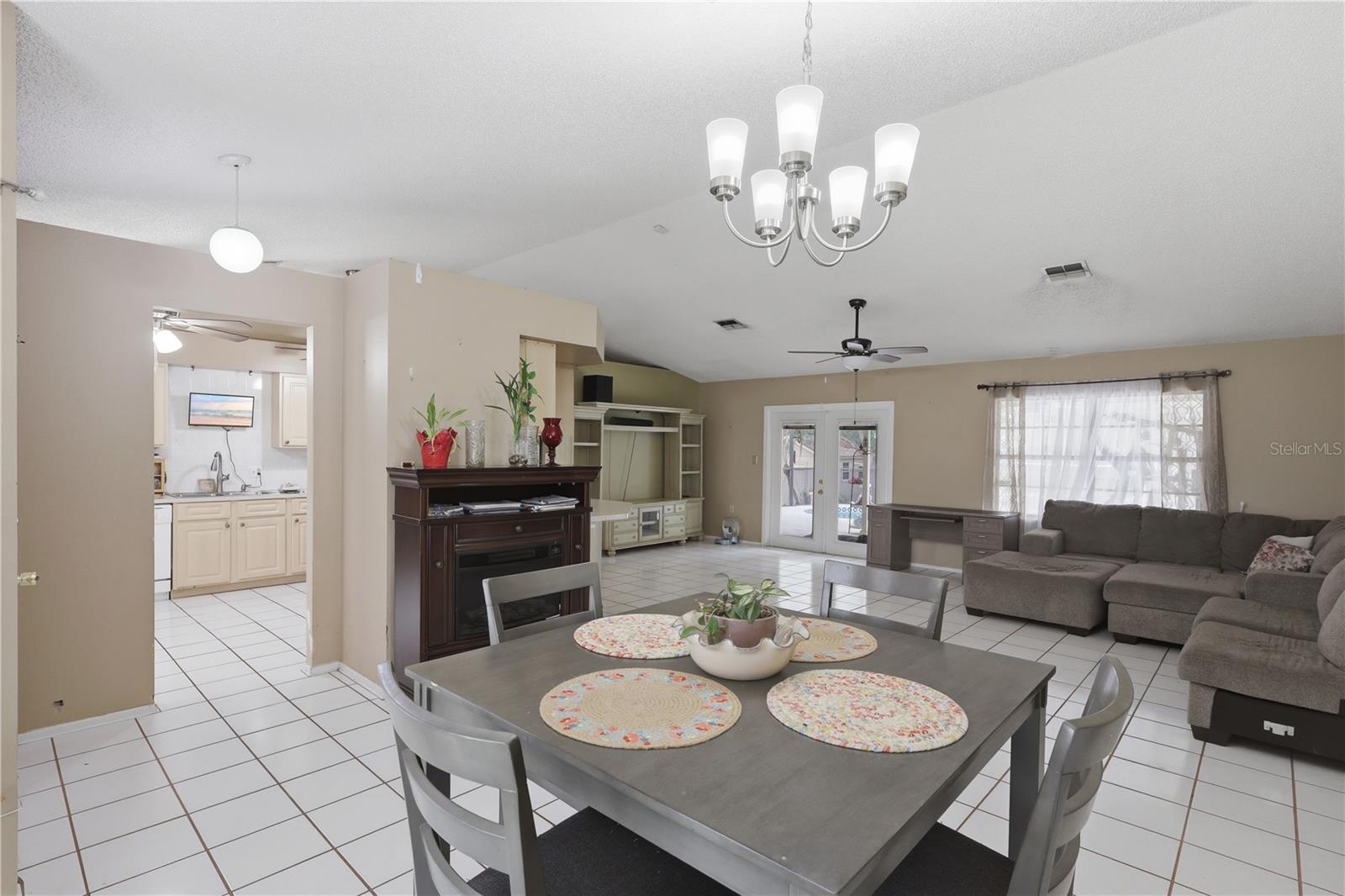 1326 FERENDINA DRIVE