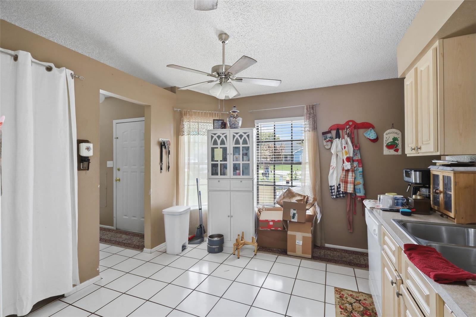 DELTONA LAKES UNIT 07 - Residential