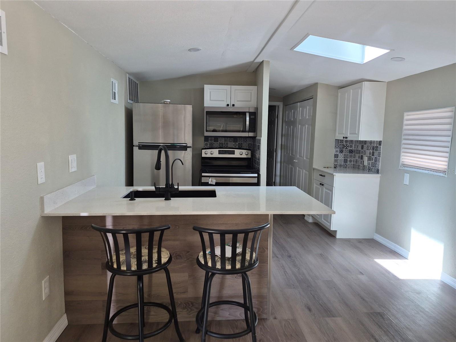 YOGI BEARS JELLYSTONE PARK CONDO - Residential Lease