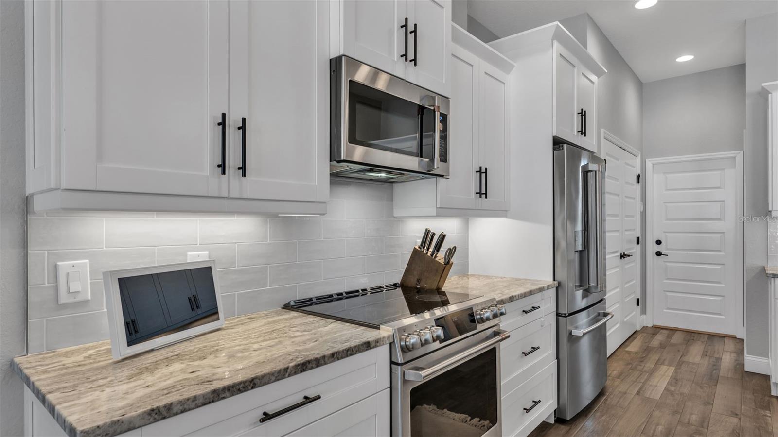 LAKESIDE HERITAGE PH 2 - Residential