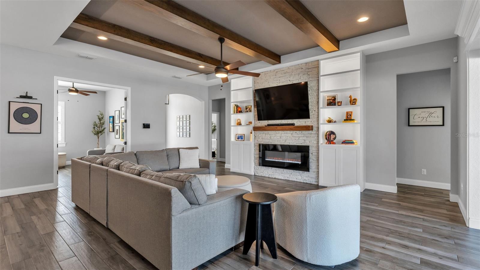 LAKESIDE HERITAGE PH 2 - Residential