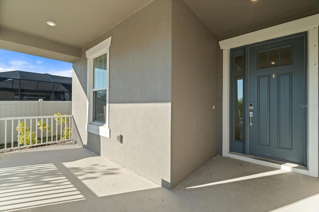 Photo of 6312 Laurelcrest Glen, Palmetto, FL 34221 (MLS # A4687280)