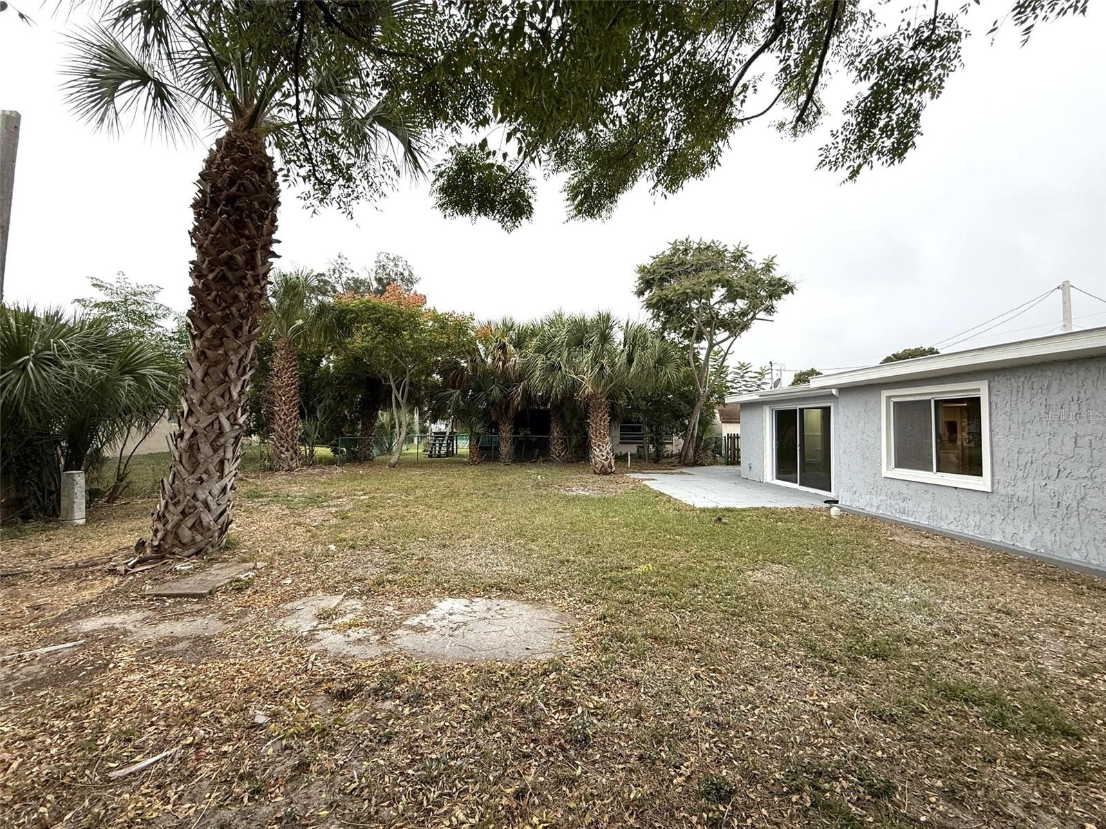 HOLIDAY HILL - Residential