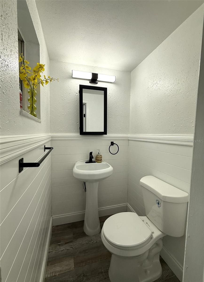 HOLIDAY HILL - Residential