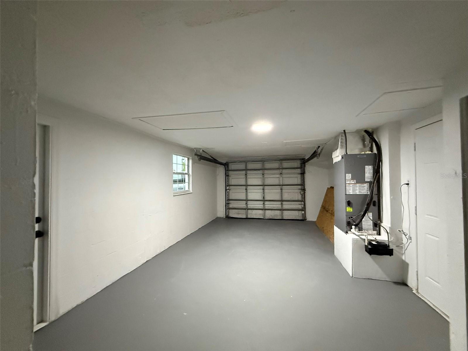 HOLIDAY HILL - Residential