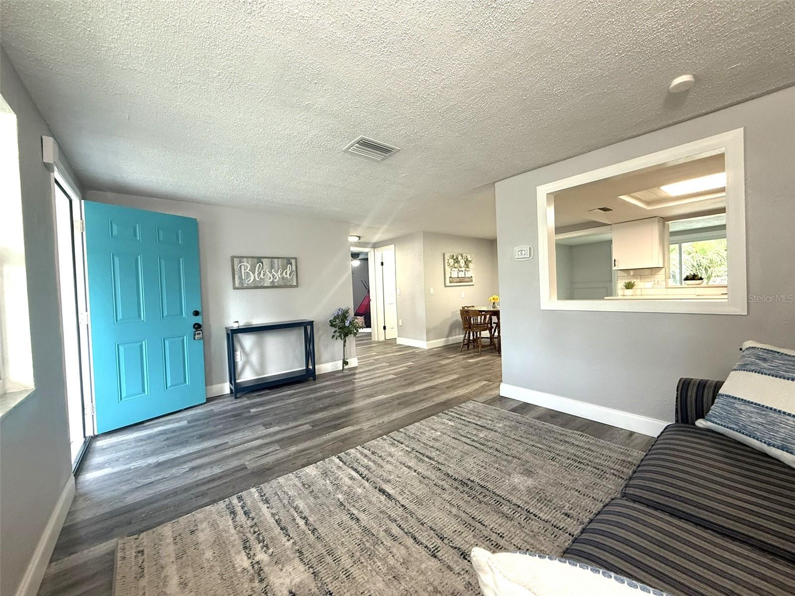 HOLIDAY HILL - Residential