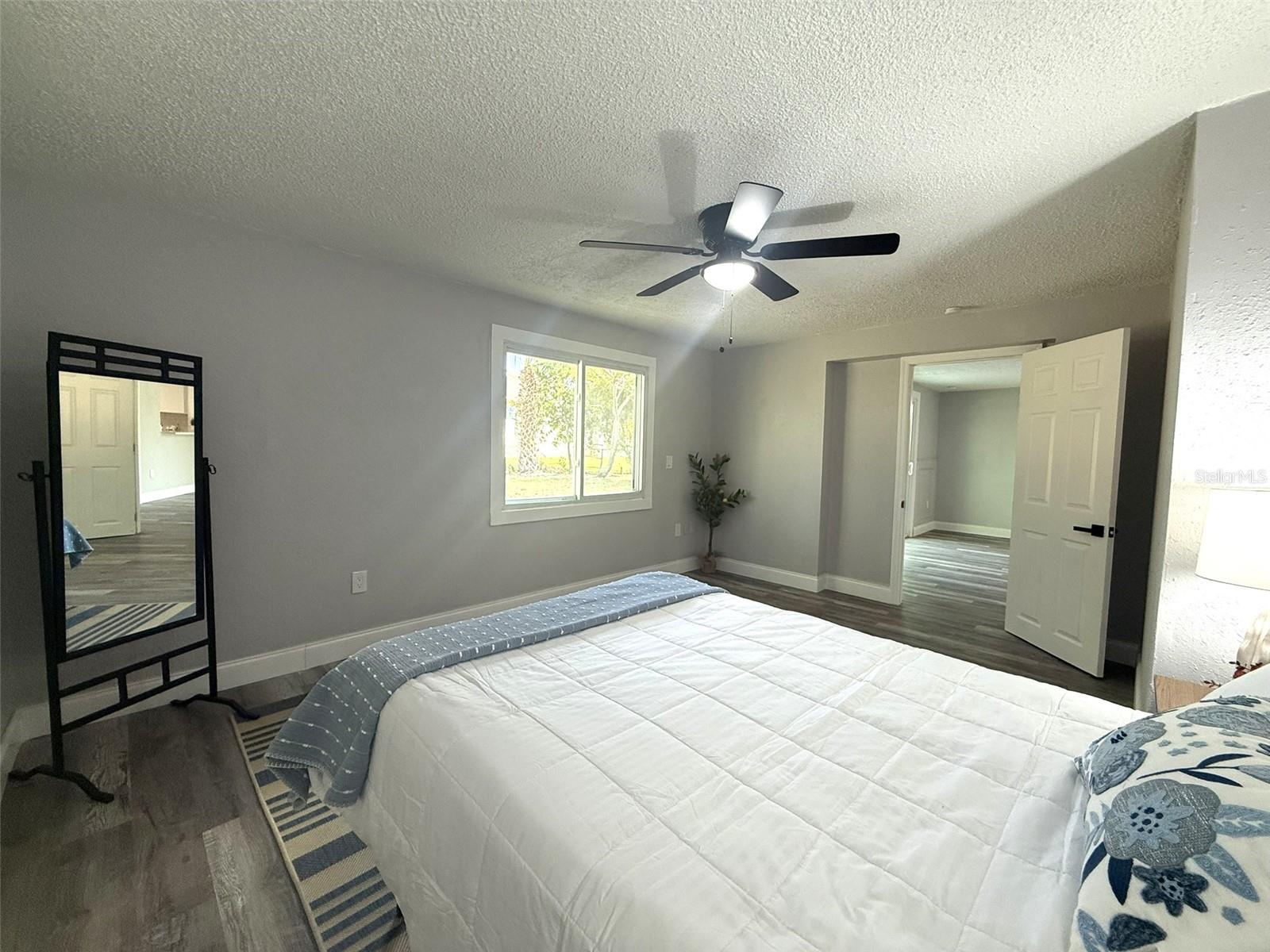 HOLIDAY HILL - Residential