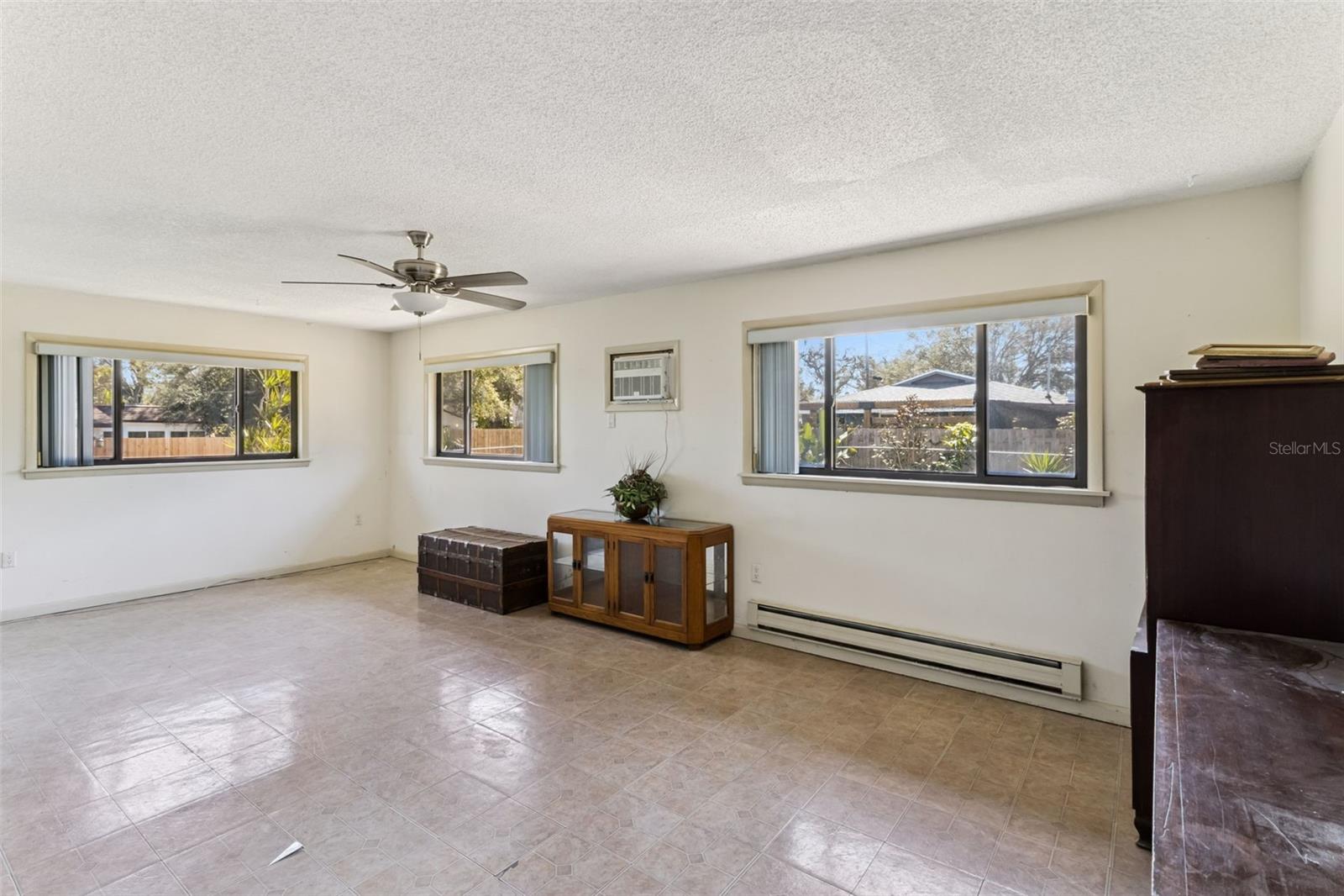 TROPICAL HIGHLANDS AMD - Residential