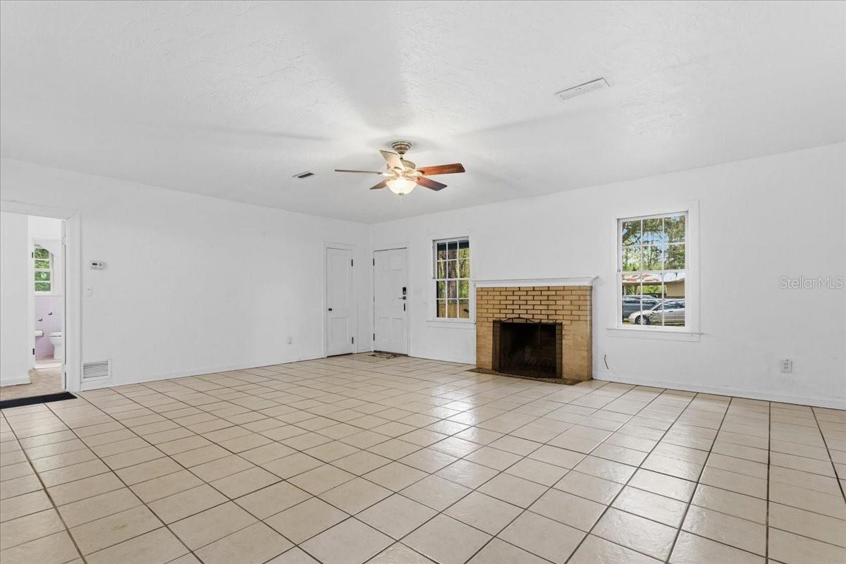 CENTRAL PARK - Residential