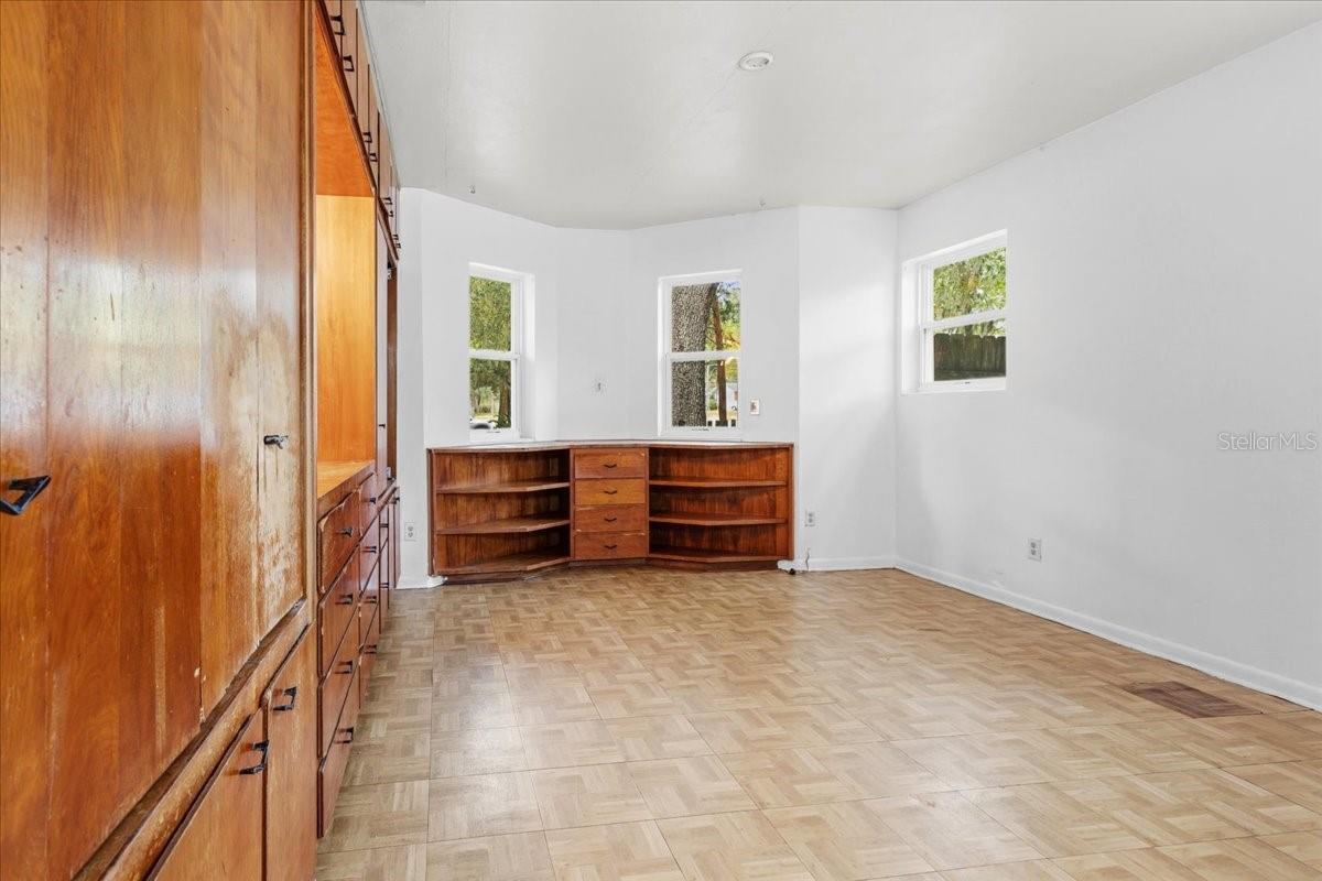 CENTRAL PARK - Residential