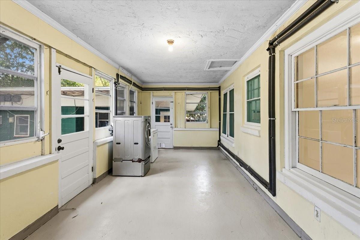 CENTRAL PARK - Residential