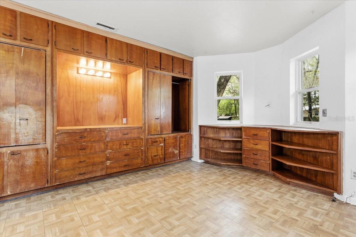 CENTRAL PARK - Residential