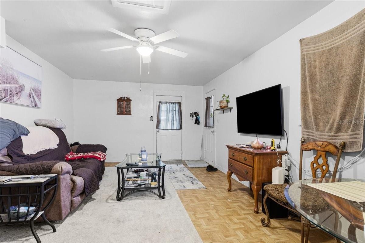 CENTRAL PARK - Residential