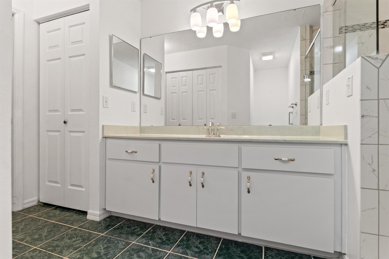 ON TOP OF THE WORLD PRCL C - Residential