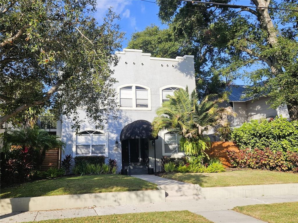 Photo of 209 S Westland Avenue #C, Tampa, FL 33606 (MLS # TB8468705)