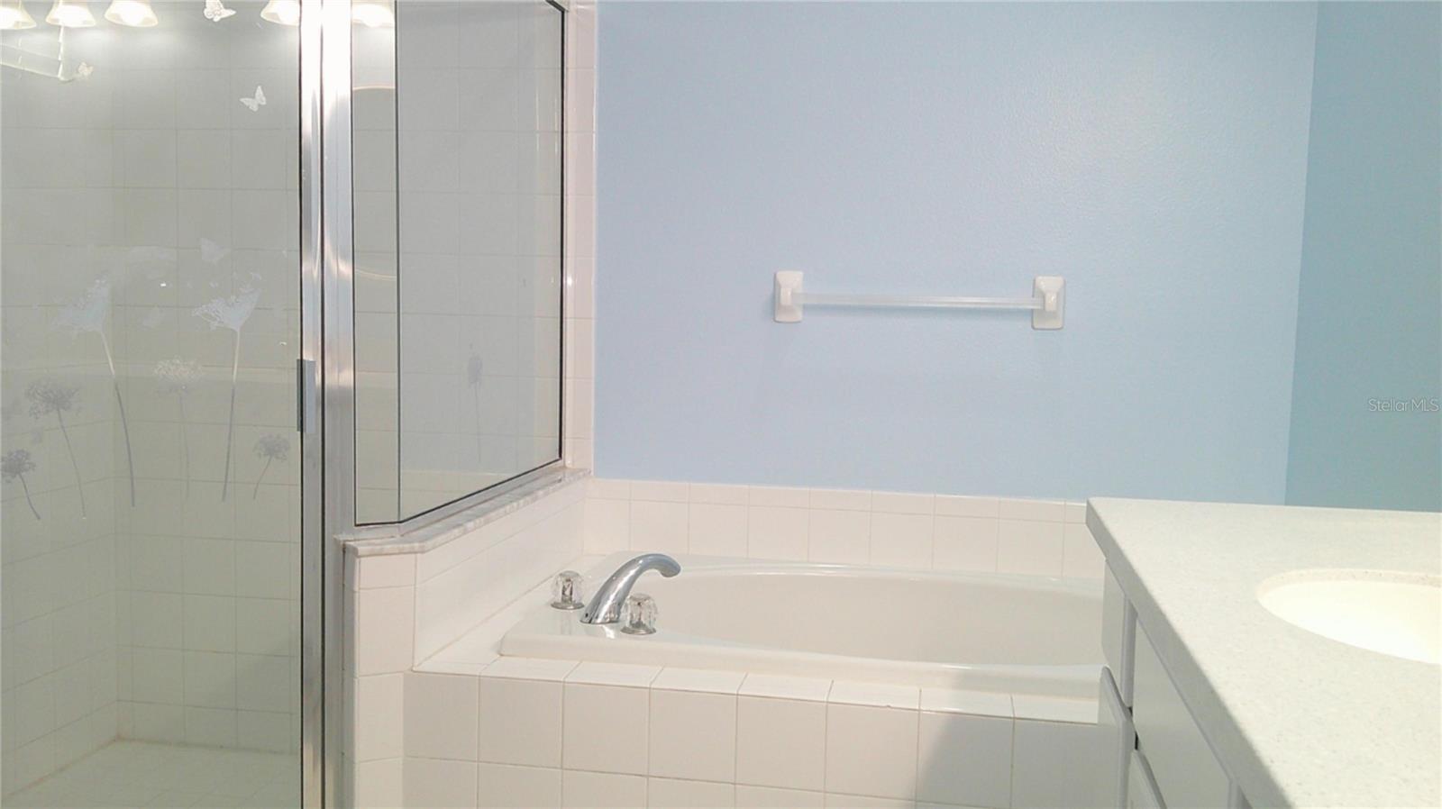 CANTERBURY LAKES PH IIB - Residential Lease