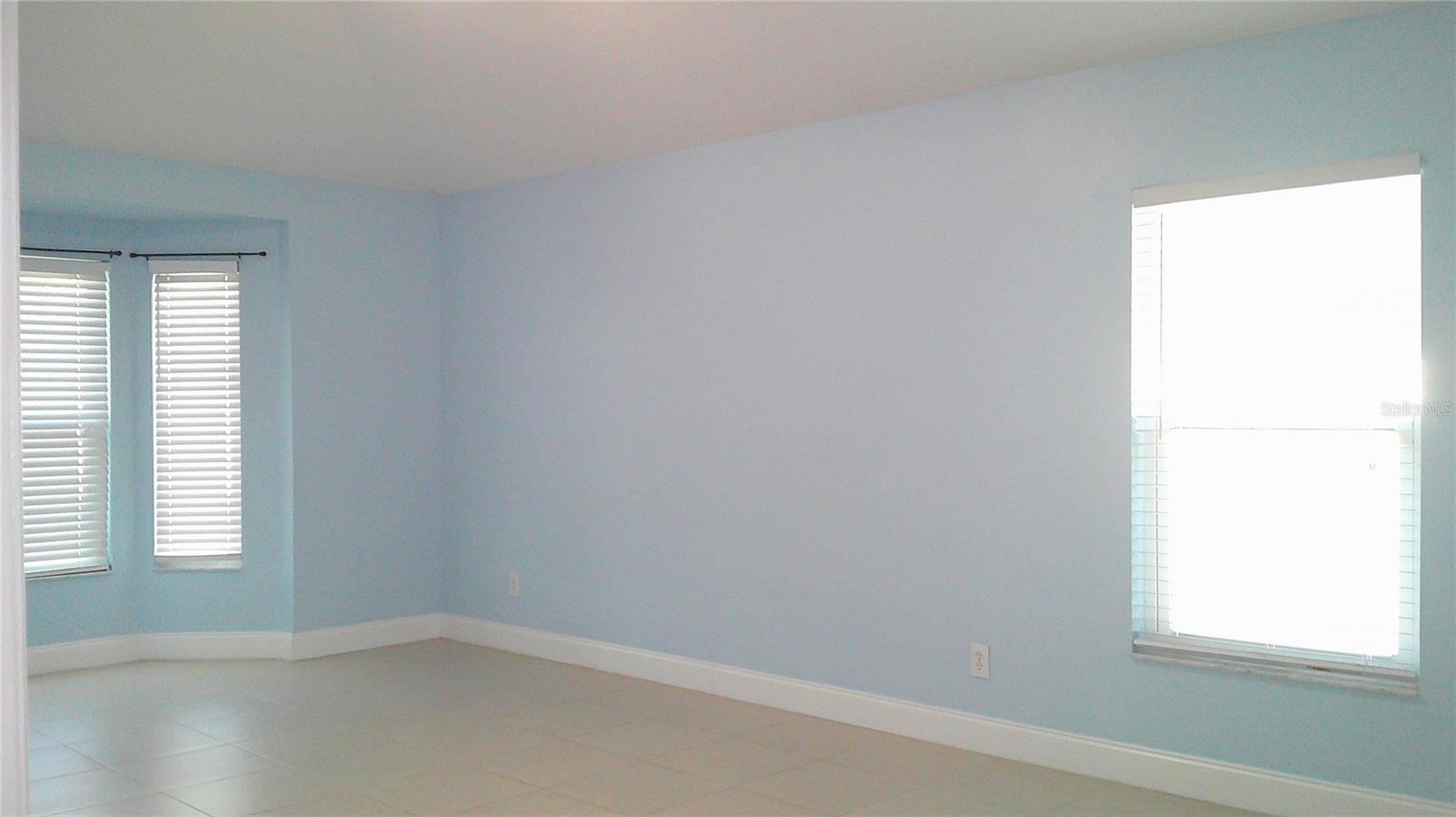 CANTERBURY LAKES PH IIB - Residential Lease