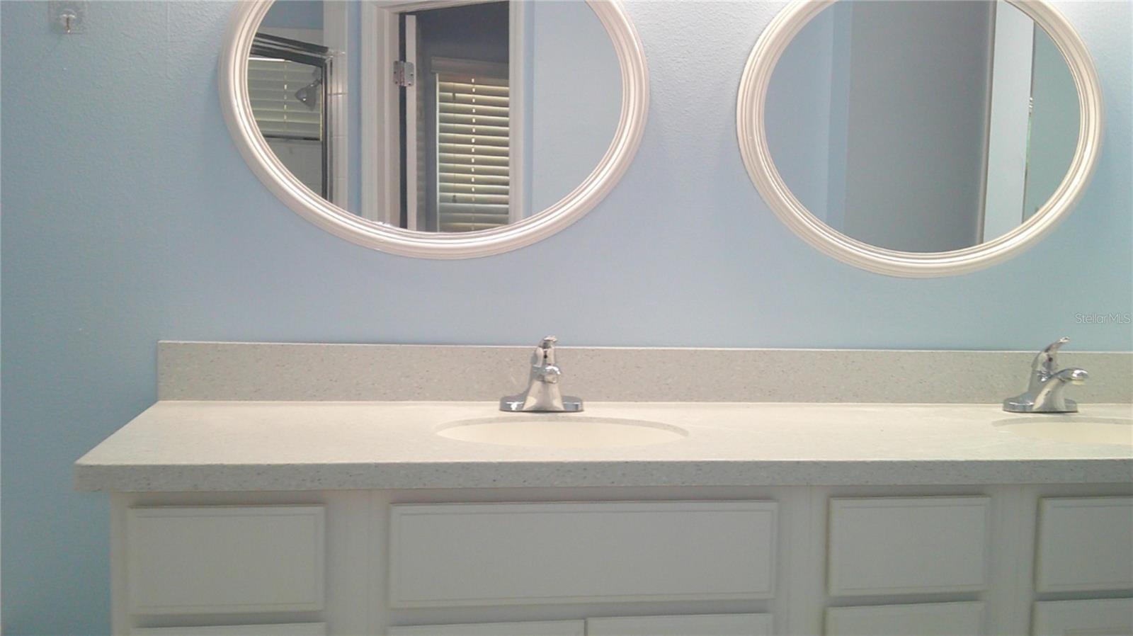 CANTERBURY LAKES PH IIB - Residential Lease