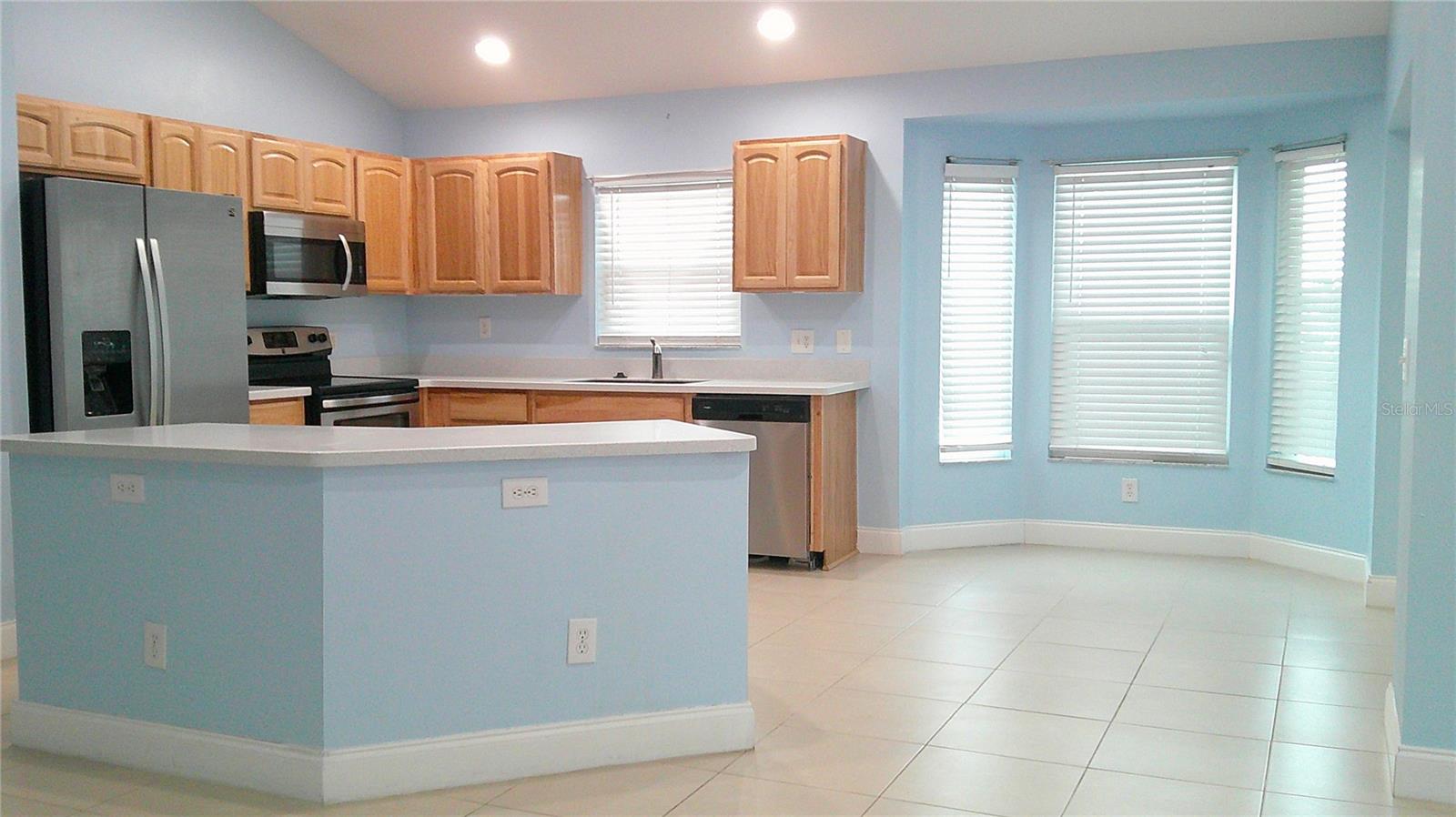 CANTERBURY LAKES PH IIB - Residential Lease