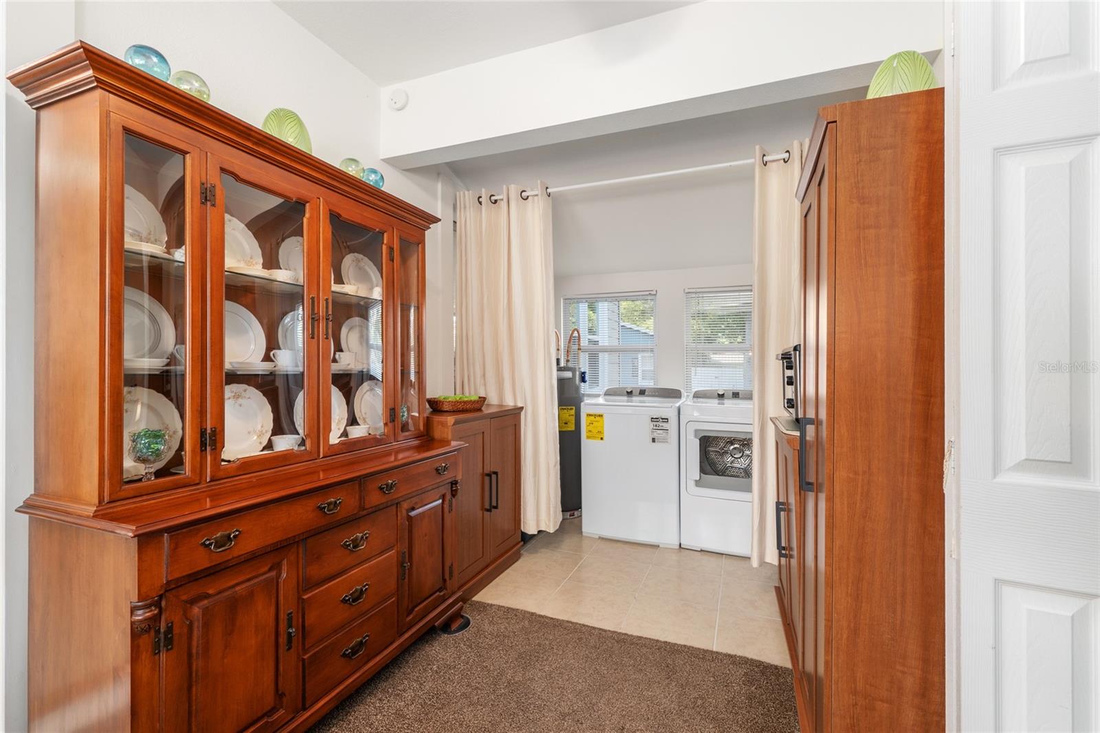 USHER HEIGHTS - Residential
