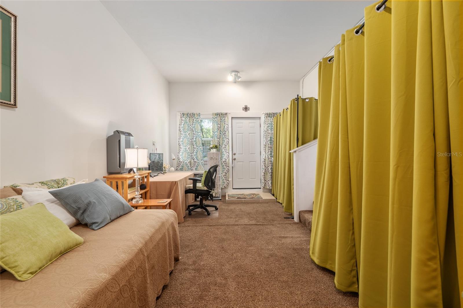 USHER HEIGHTS - Residential