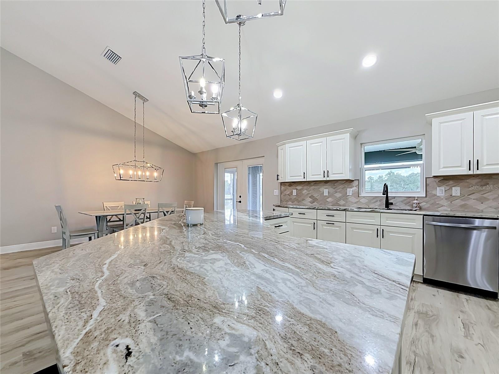 6425 SW 180TH CIRCLE