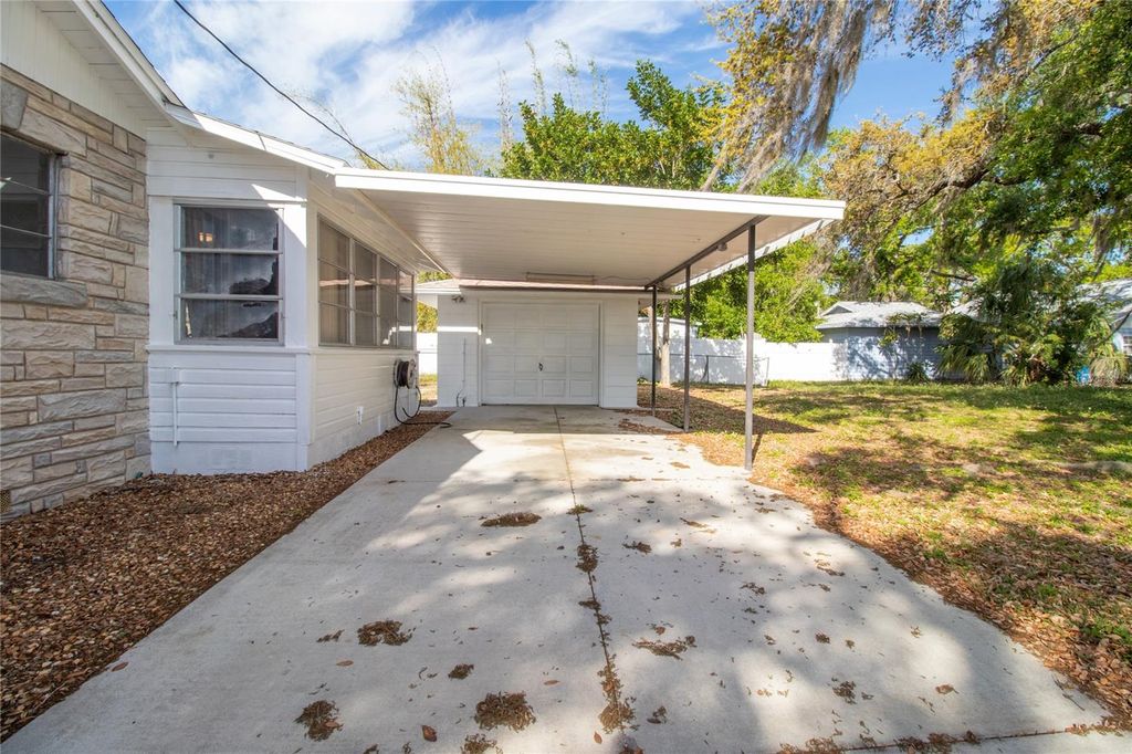 Photo of 1503 10th Avenue W, Palmetto, FL 34221 (MLS # A4686915)