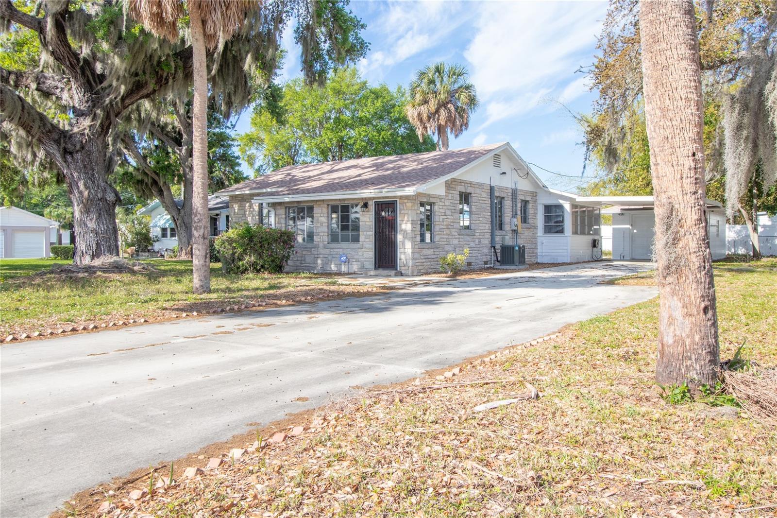 MAIN STREET - Residential