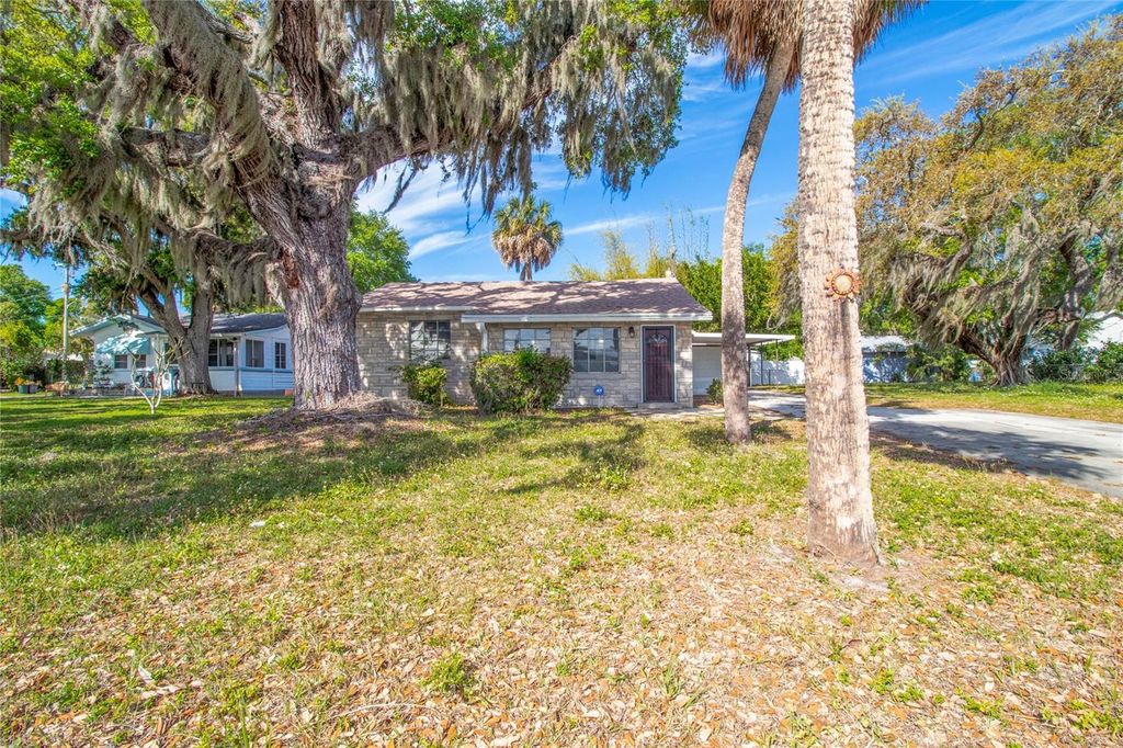 Photo of 1503 10th Avenue W, Palmetto, FL 34221 (MLS # A4686915)