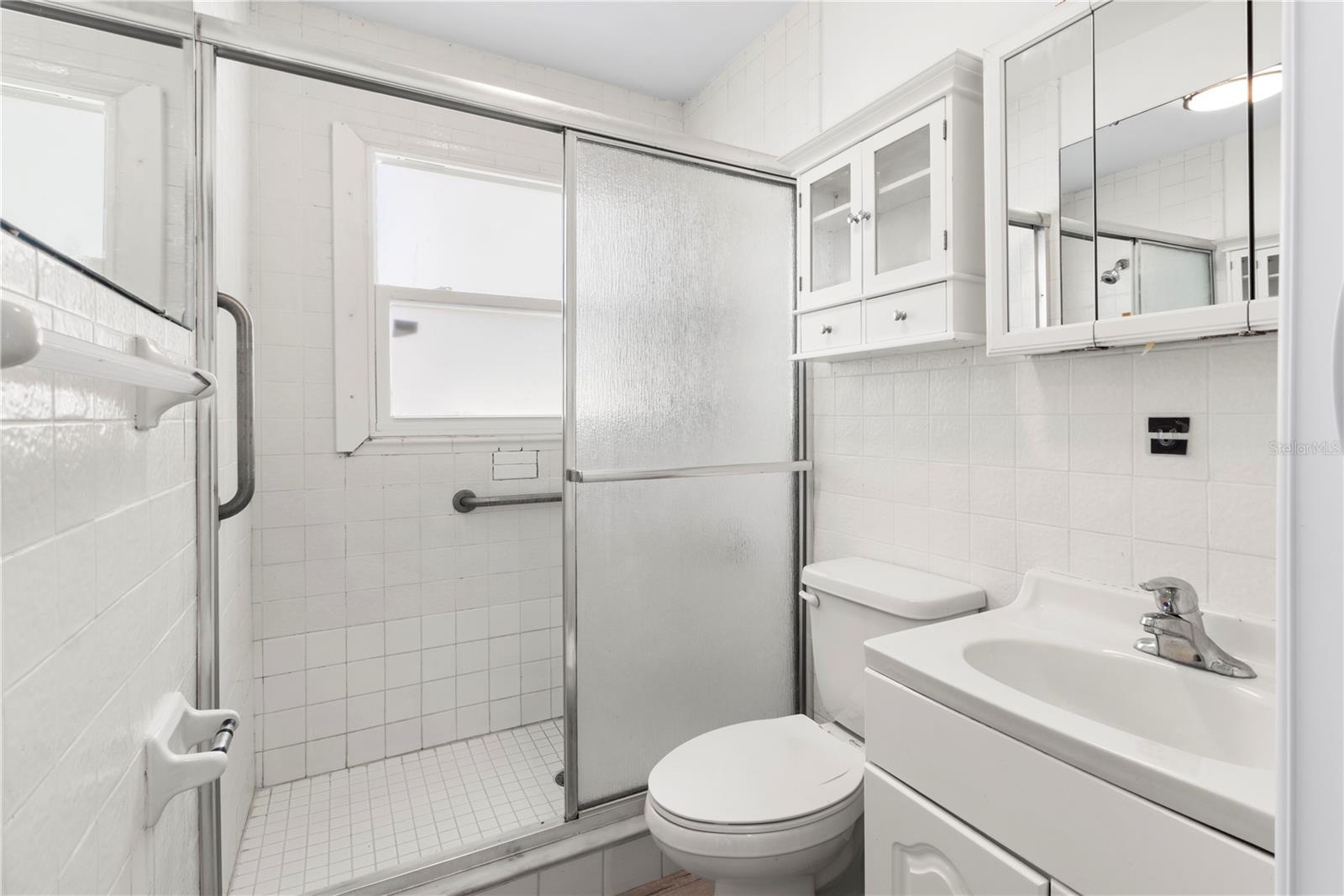 MAIN STREET - Residential