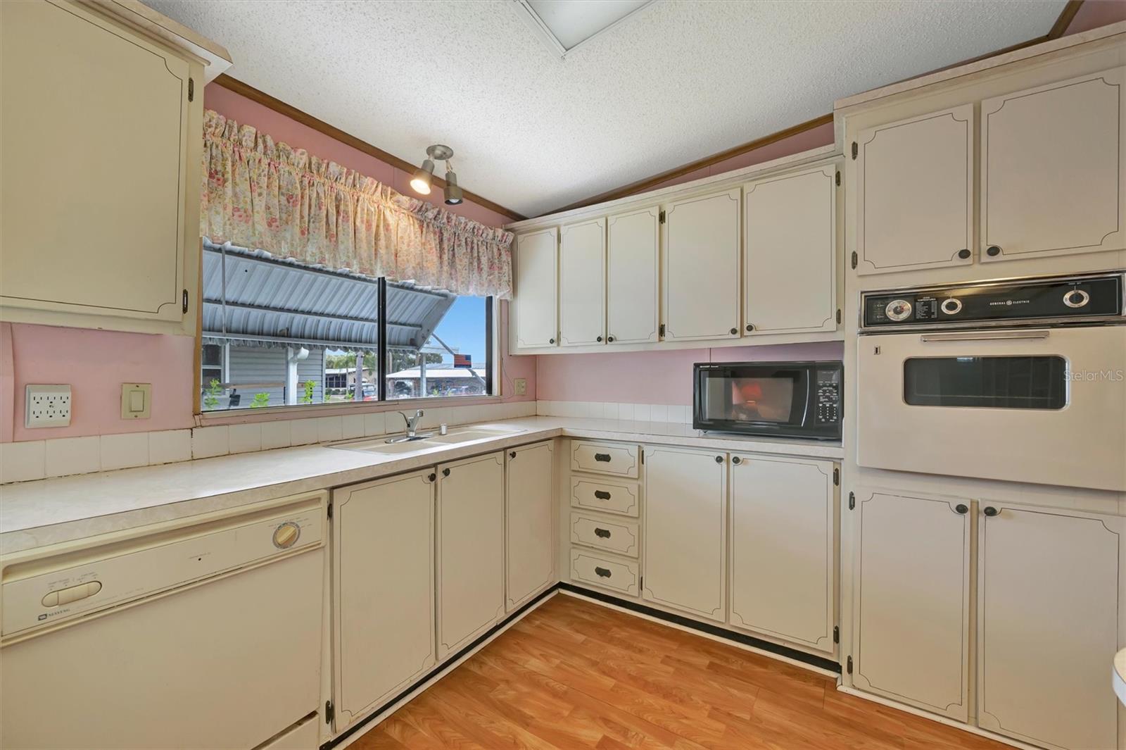 CARIBBEAN ISLES RESIDENTIAL CO - Residential