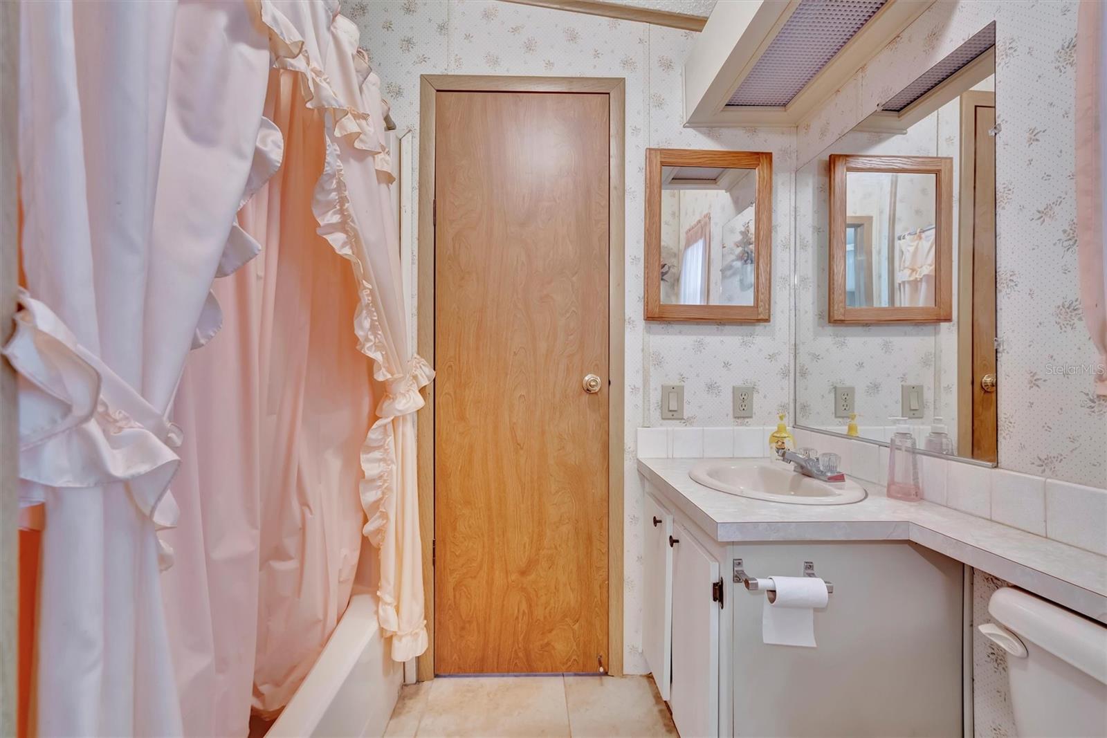 CARIBBEAN ISLES RESIDENTIAL CO - Residential