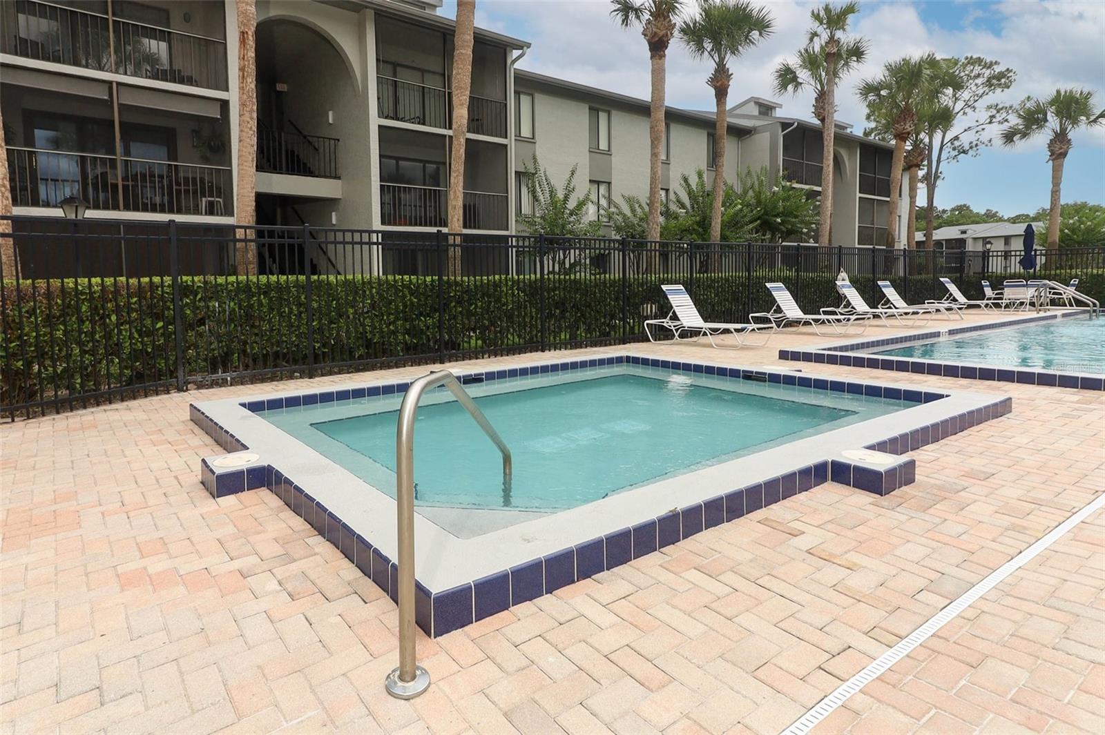 PINE RIDGE CLUB VILLAGE 1 PH 10 BLDG 12 - Residential