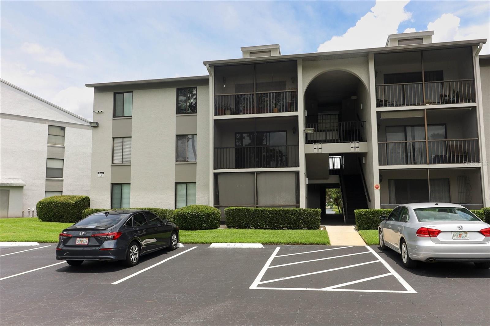 PINE RIDGE CLUB VILLAGE 1 PH 10 BLDG 12 - Residential