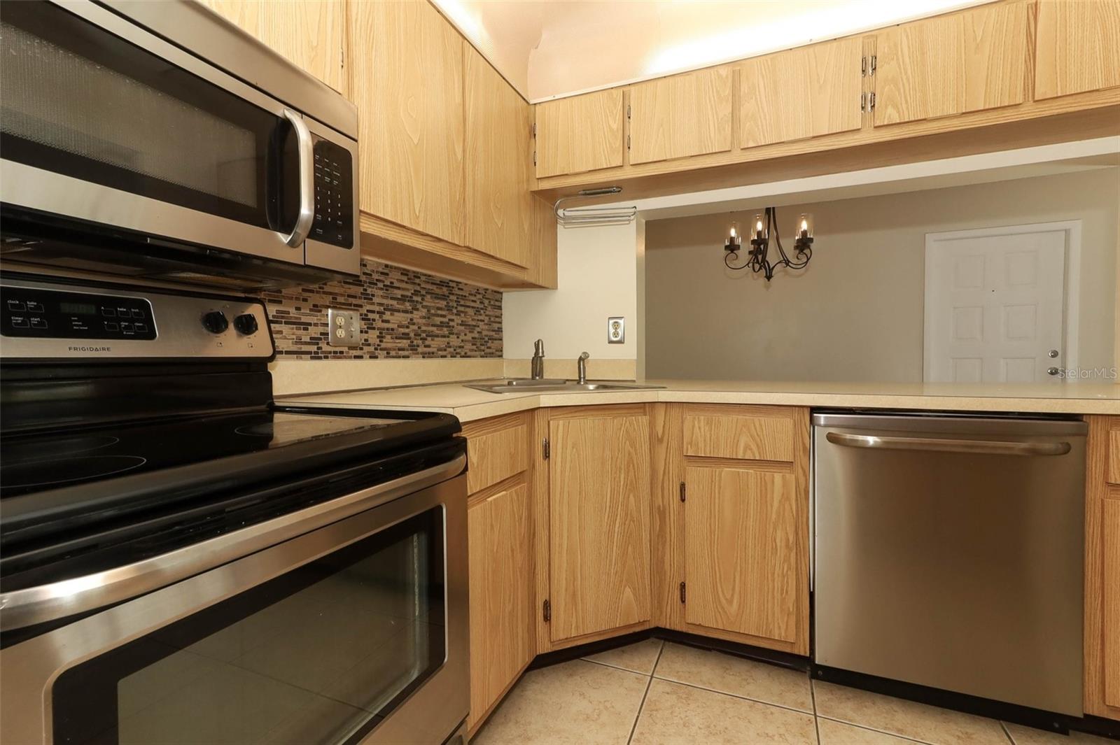 PINE RIDGE CLUB VILLAGE 1 PH 10 BLDG 12 - Residential