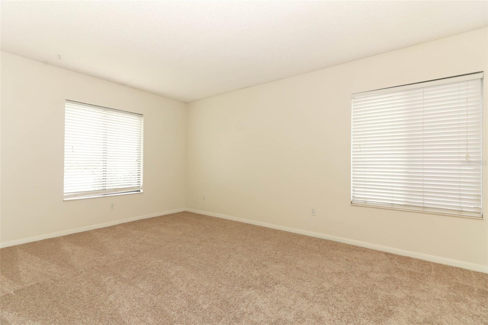 PINE RIDGE CLUB VILLAGE 1 PH 10 BLDG 12 - Residential