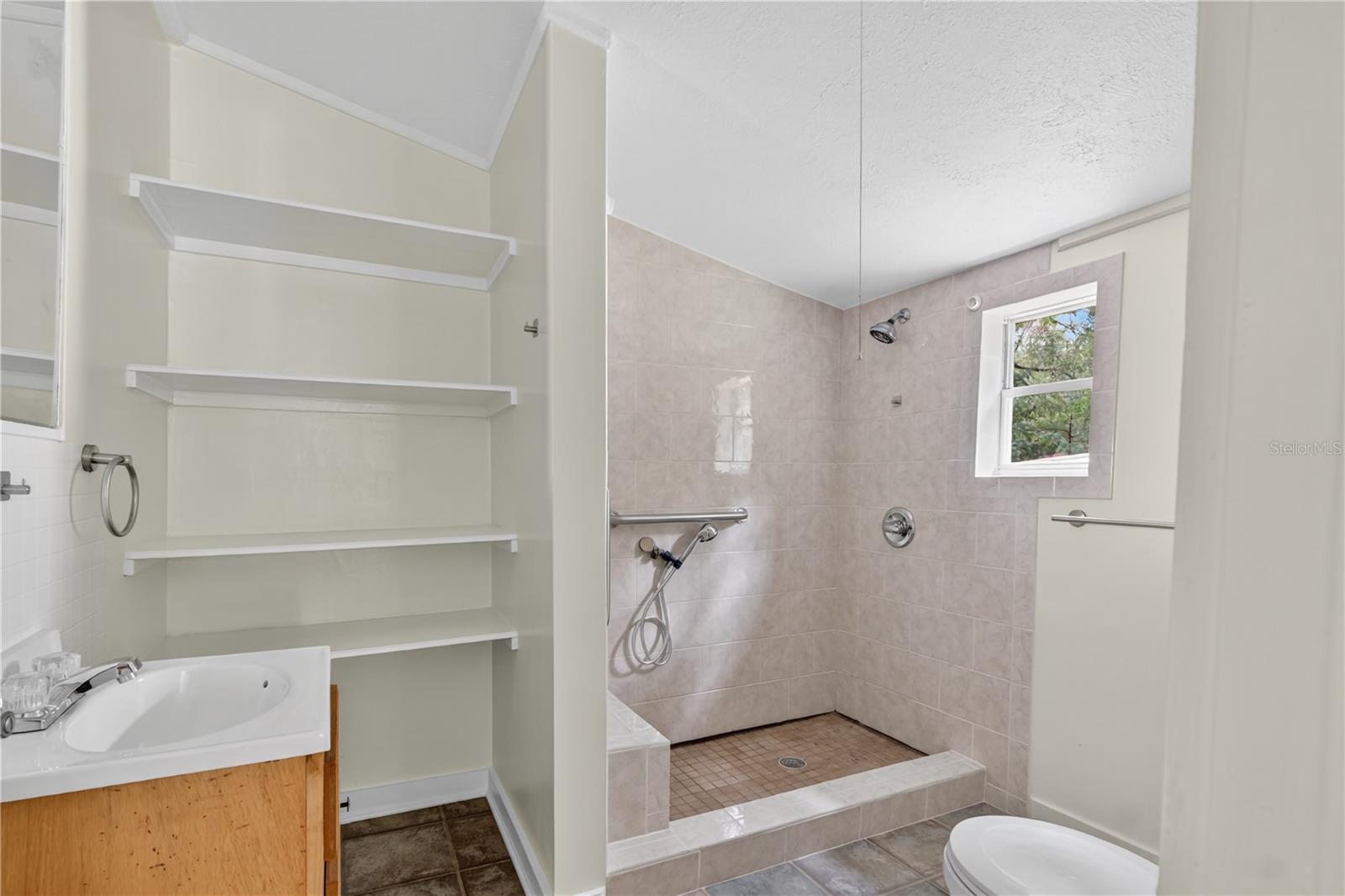 UNIT 1 WAC CAMPSITES - Residential