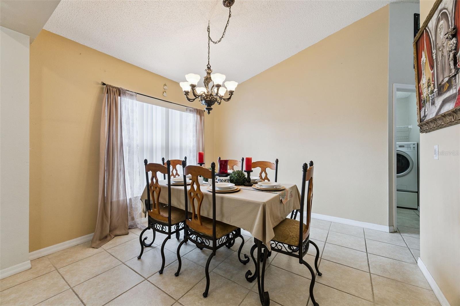 1674 KEELING DRIVE