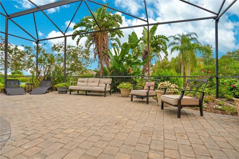 A home in WINTER HAVEN