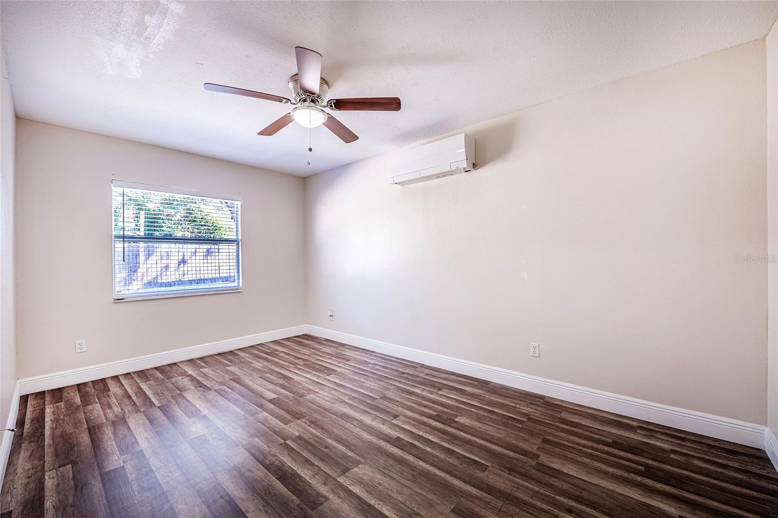 HAMMOCK WOODS UNIT II - Residential