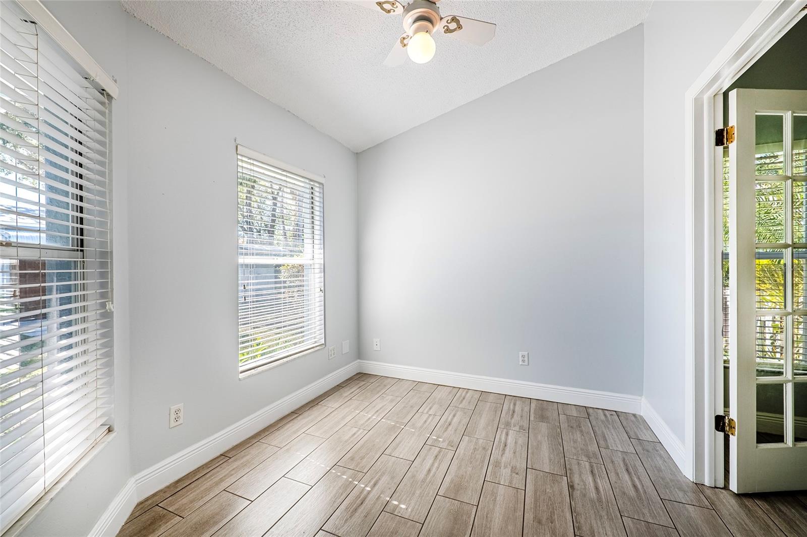 HAMMOCK WOODS UNIT II - Residential