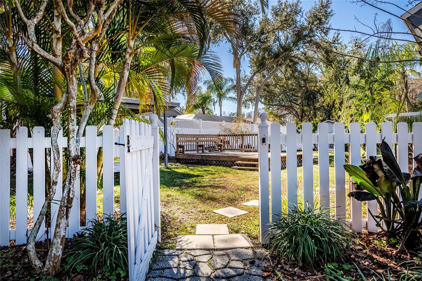 HAMMOCK WOODS UNIT II - Residential